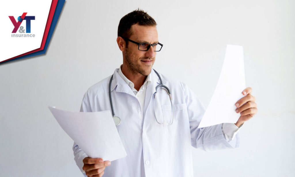 ¿Cómo leer y entender las tarjetas de los seguros médicos?